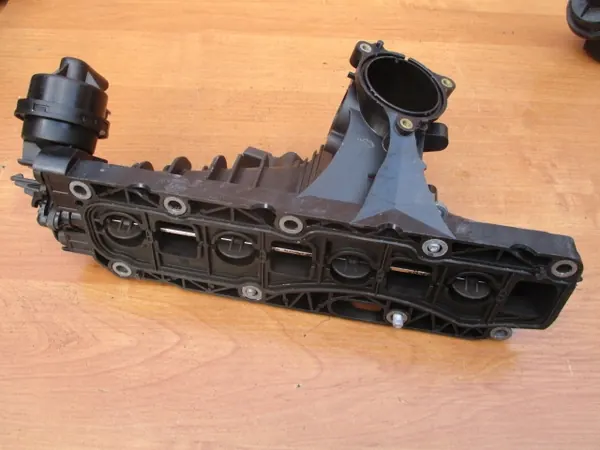 VW T6 SKODA AUDI 2.0 TDI Coletor de admissão 04L129709A image 8