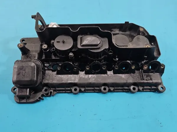 Couvercle de soupape BMW E46 2.0D 1998-2001 d'occasion image 3