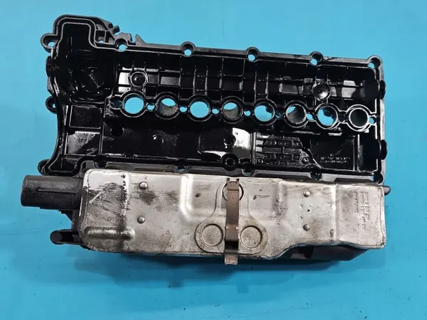 Couvercle de soupape BMW E46 2.0D 1998-2001 d'occasion image 4