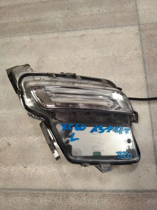 Farol Halógeno Esquerdo Volvo XC 60 2013-2017 OEM 31420393 image 2