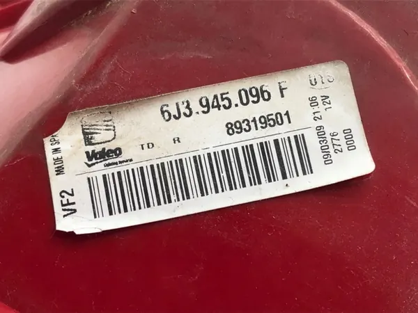 Luz trasera derecha SEAT IBIZA IV Hatchback 08-17 image 5