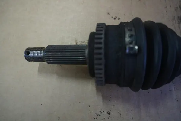 HYUNDAI I30 FD Höger CV Joint 2010 1.4B G4FA OEM image 3
