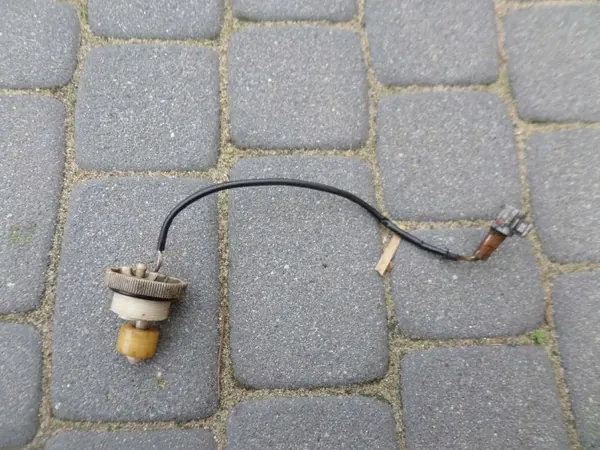 Sensor de água no combustível Toyota OE Avensis D4D image 2