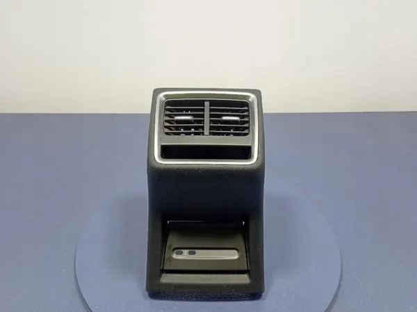 Skoda OE Achtertunnel Ventilatierooster 5LA857289B image 2