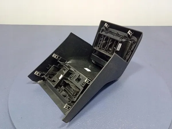 Skoda OE Achtertunnel Ventilatierooster 5LA857289B image 5