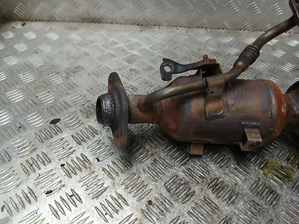 Toyota Yaris III Katalysator OEM YARISIIIKATAIZATOR image 5