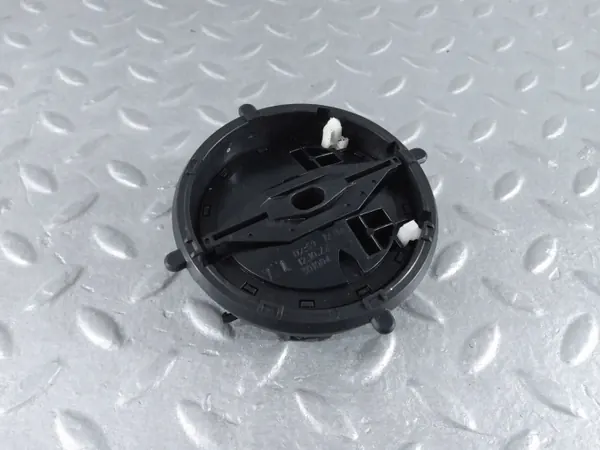 Peça do espelho direito OEM 963016903R Renault Master III image 2
