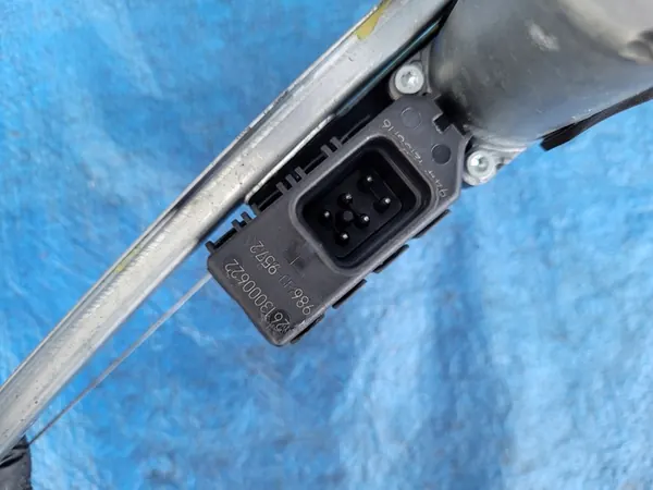 OPEL Zafira B Elevador de vidro traseiro esquerdo image 3