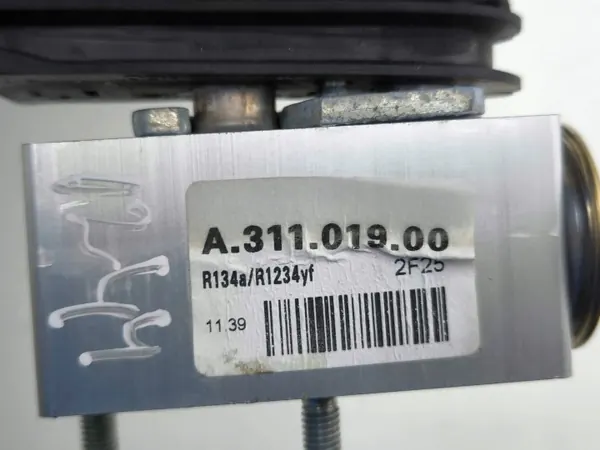 Núcleo Calefactor A/C Peugeot OEM A31101900 - Usado image 8