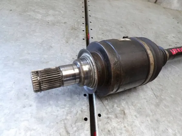 Semi-eixo traseiro Jeep Grand Cherokee OEM P68193667AA image 6