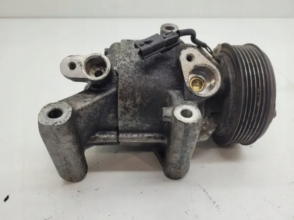 Compressor ar condicionado OEM 926005154R Dacia Duster 1.5 DCI image 3
