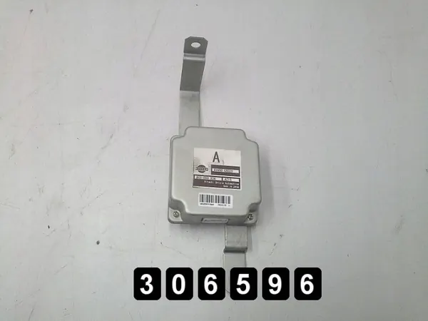 Módulo de caixa de transferência Nissan AM-306596 usado image 2