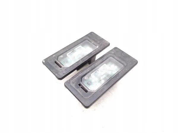 Nummerplaatverlichting Land Rover Jaguar OEM HY32-13B627-AB image 2