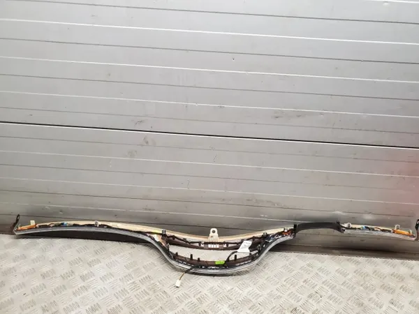 Mercedes-Benz S W221 A2216809571 Etukonsolin lista image 3