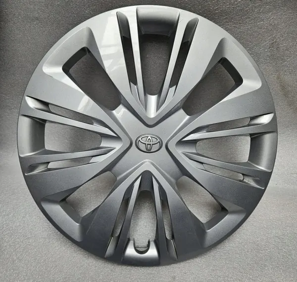 Toyota Aygo X 17" wieldop 42602-0H190 image 2