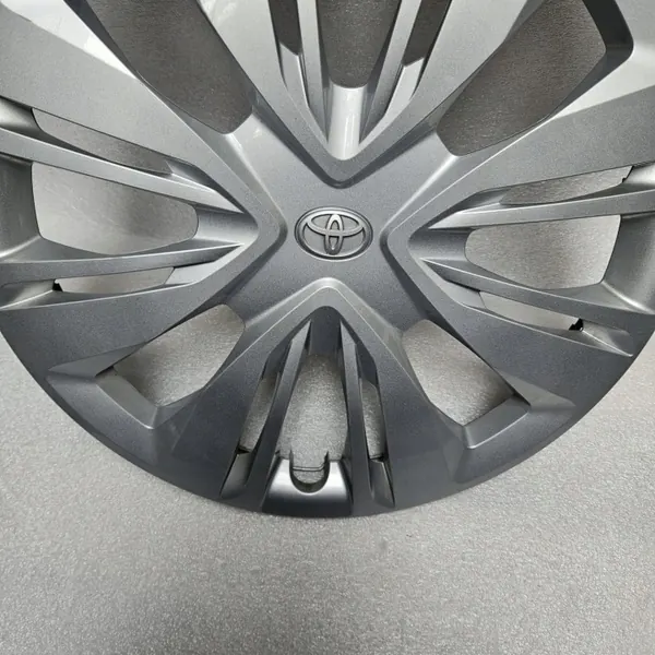 Toyota Aygo X 17" wieldop 42602-0H190 image 5
