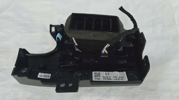 Grelha de ventilação esquerda OEM YR150A-LJL0110 Renault Arkana image 3