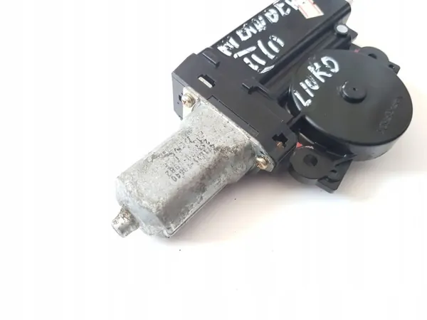 Motor de techo corredizo Toyota Highlander OEM 47107110640 image 3