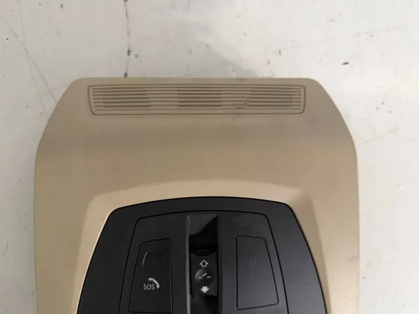 SSK1028 OEM Ohjaamon Katkovalo Etu BMW F10:lle image 4