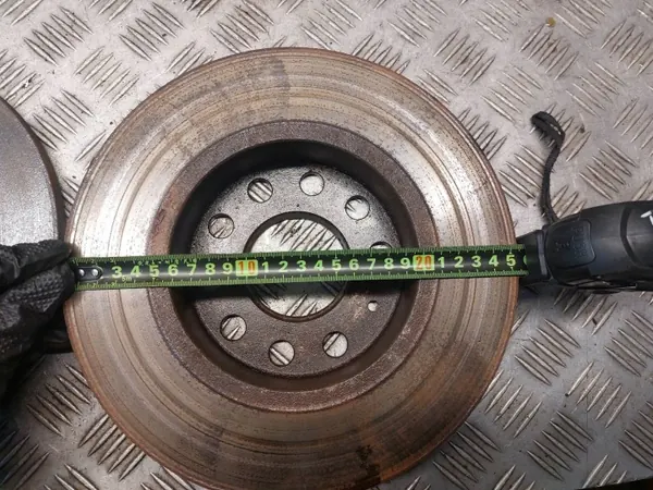 Jarrurattaat & Palat Taka OEM S VW Touran I 254mm image 3