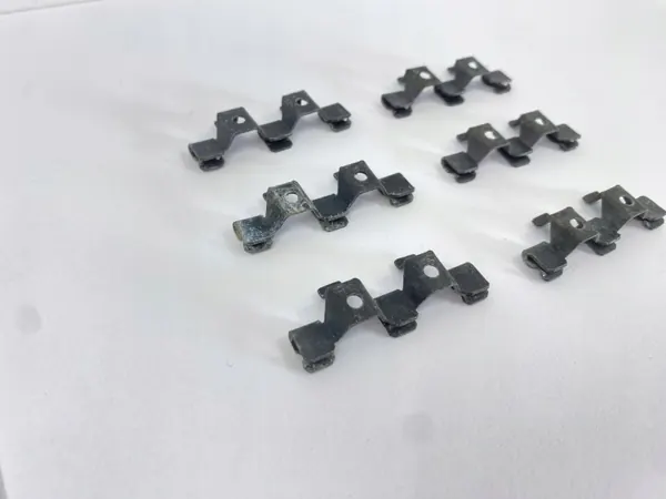 Grapas SDV10769 OEM para parabrisas Mercedes 190 W201 image 8