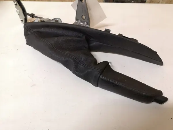 Handremmechanisme BMW 1 (E87) 2.0L Diesel 2008 image 3