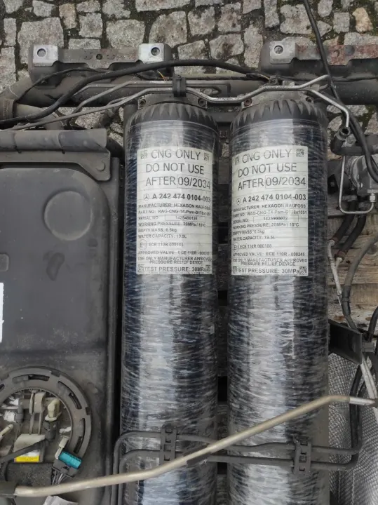 CNG/LPG-tank OEM A2424740104 för Mercedes W242/W246 image 2