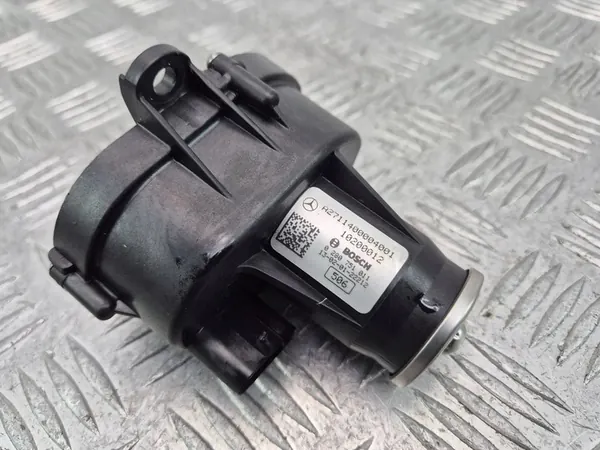 MERCEDES E250 CGI W212 Inlaatklep Actuator A2711400004 image 2