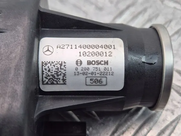 MERCEDES E250 CGI W212 Inlaatklep Actuator A2711400004 image 5
