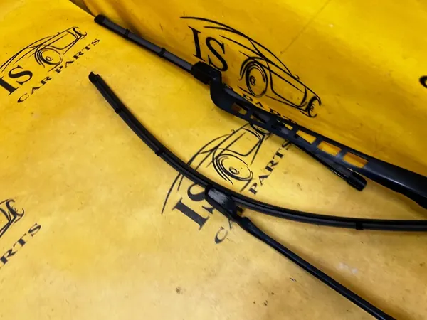 Voorste ruitenwisserarmset Mercedes GLS X166 LHD image 5