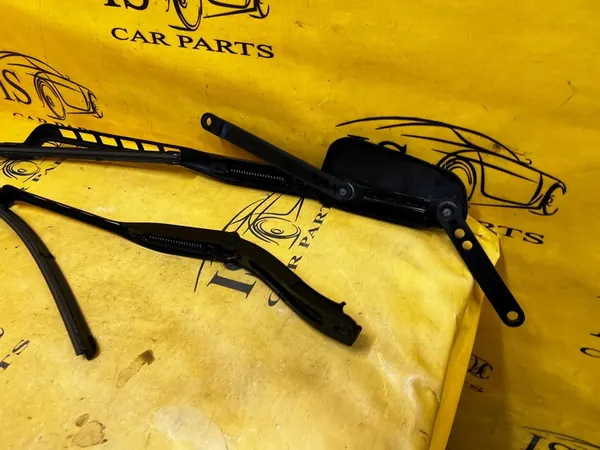 Voorste ruitenwisserarmset Mercedes GLS X166 LHD image 7