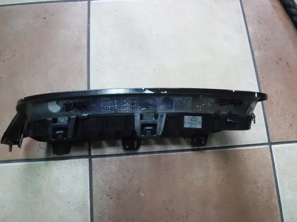 Right Kidney Grill BMW 3 F30 F31 OEM 51137263480 image 9