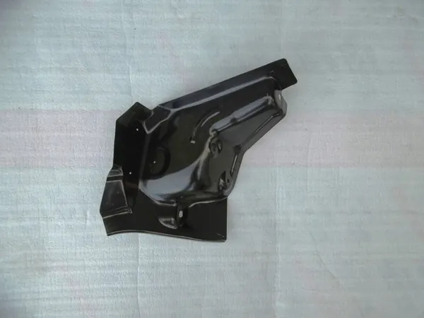 Vasen etuvalon kiinnitys Opel Insignia A image 4