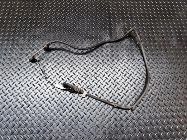 Capteur ABS arrière gauche OEM 3G0927902 Skoda Superb II image 3