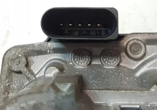 2017 Volkswagen PASSAT B8 Atuador de Coletor 5Q0253691J image 3