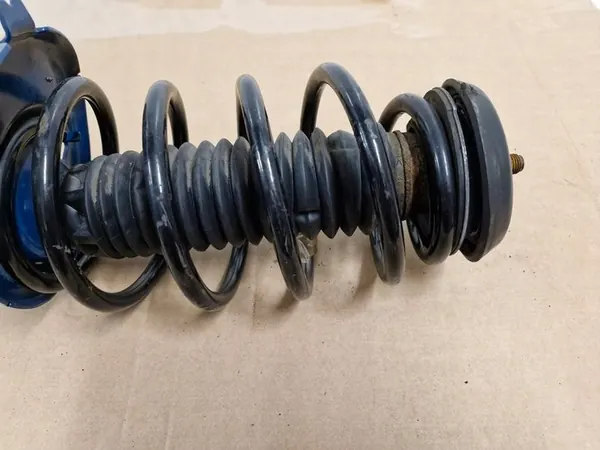 Amortisseur avant droit PEUGEOT 308 1 I T7 1.6 HDI OEM image 2