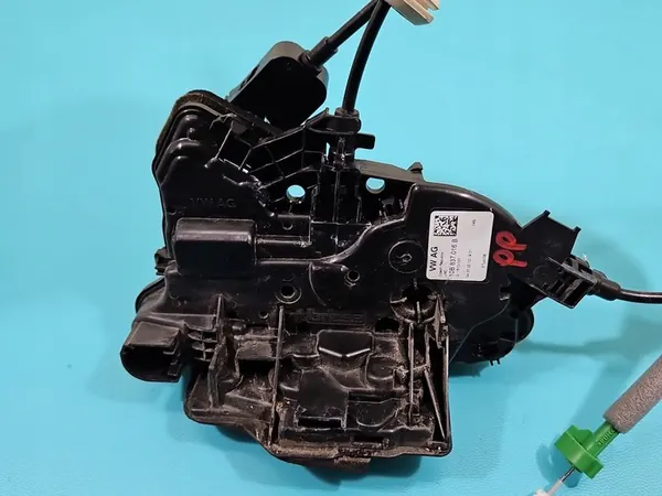 Rechtes Vorder Schloss 5PIN Seat Arona Skoda Fabia IV image 5