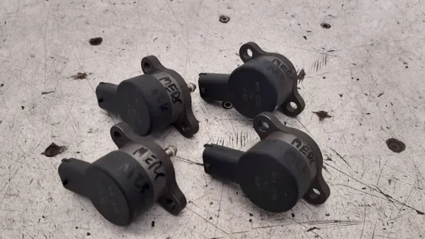 Mercedes CDI Hoge Druk Klep OEM Zawór wysokiego ciśnienia Mercedes image 2