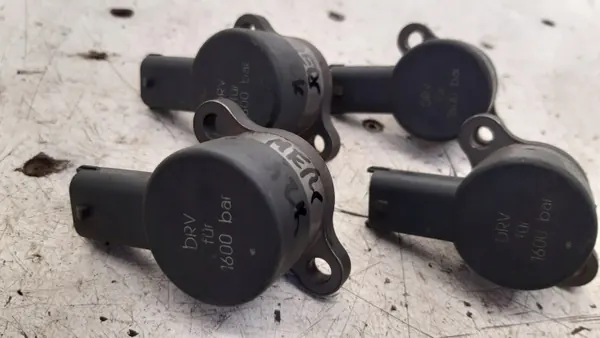 Mercedes CDI Hoge Druk Klep OEM Zawór wysokiego ciśnienia Mercedes image 3