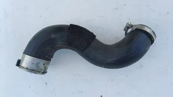 Obere Intercooler-Schlauch Hyundai Tucson III 1.6 CRDI image 2