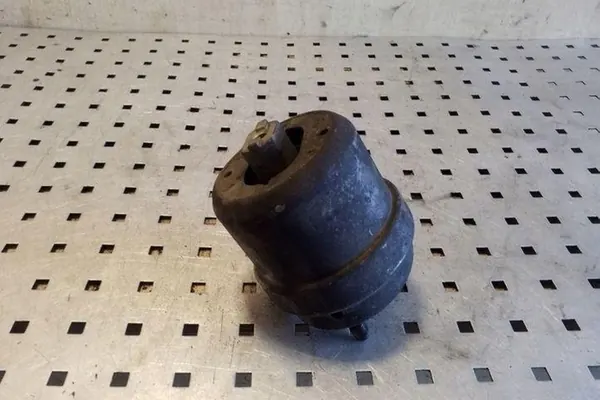 Soporte de motor VW TRANSPORTER IV FLATBED 2.5L image 2