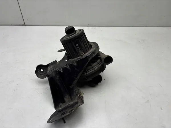 Sekundärluftpump OEM 3B0906615 för Volkswagen image 3