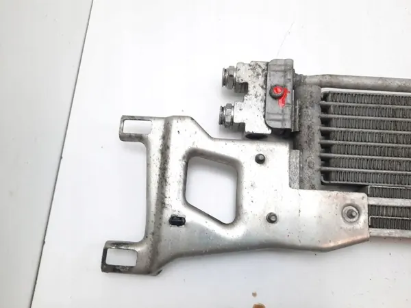 Mercedes-Benz E C207 Getriebeölkühler OEM MAM54813 image 8