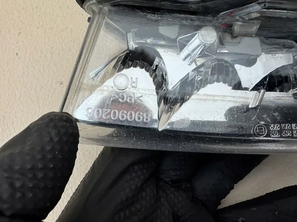 MERCEDES S-KLASSE W221 LED DRL RECHTS A2218201056 image 9