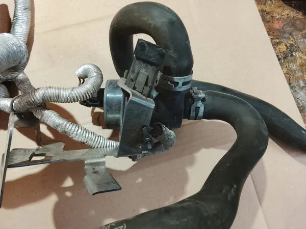 Webasto pysäköintilämmitys OEM 1317413C Opel image 4