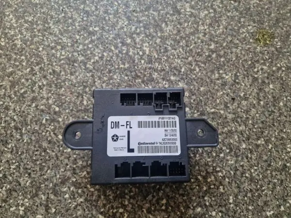 Chrysler Komfortmodul OEM 68111321AG Begagnad image 3