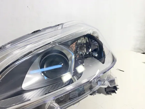 Vasen Etuvalaisin Peugeot 208 I Lift EU image 6