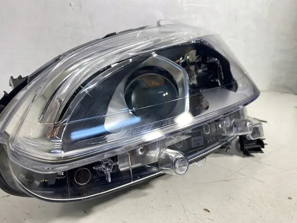 Vasen Etuvalaisin Peugeot 208 I Lift EU image 7