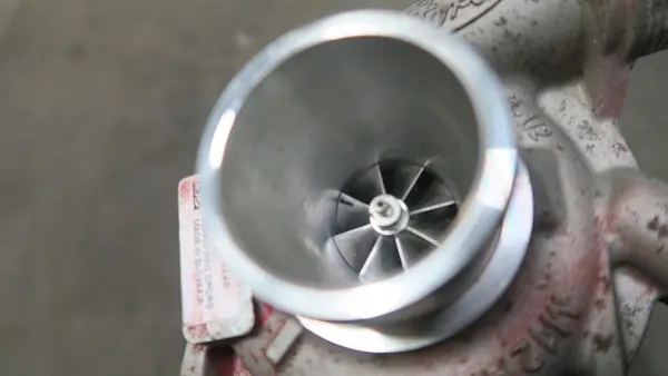 TURBO FORD TRANSIT MK8 2.0 ECOBLUE ACHTERAANDRIJVING image 3