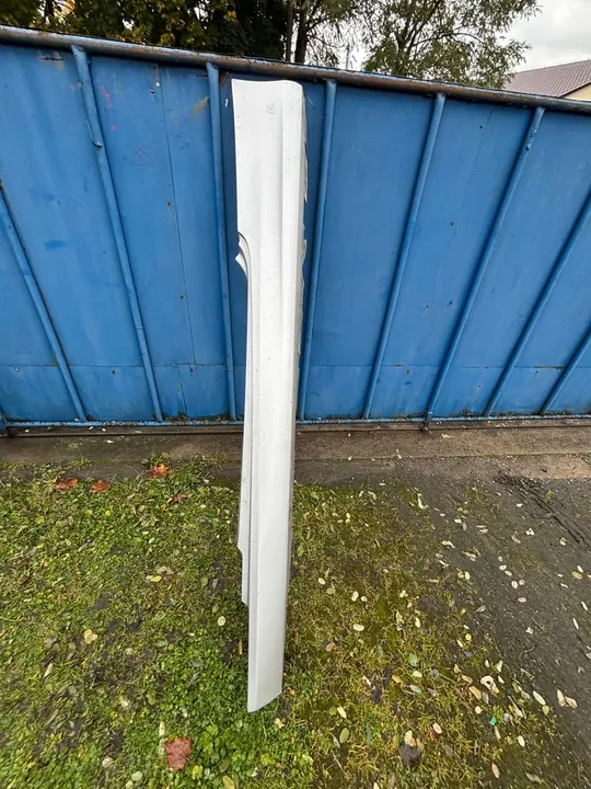 BMW E92 E93 LCI Left Side Sill Trim image 4